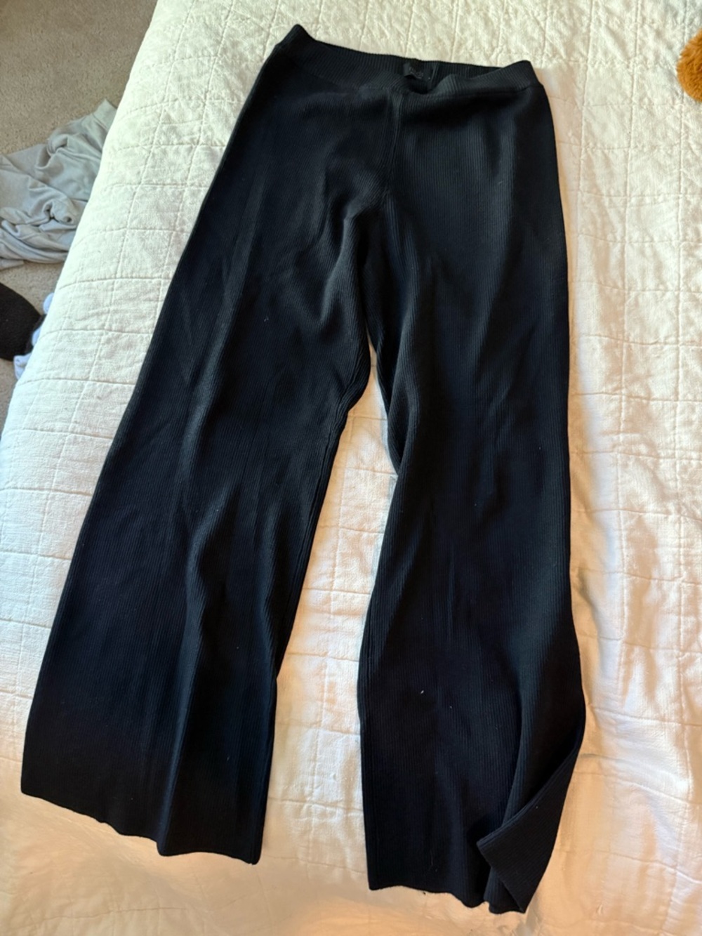 Nuuds Black Sweater Knit Pants